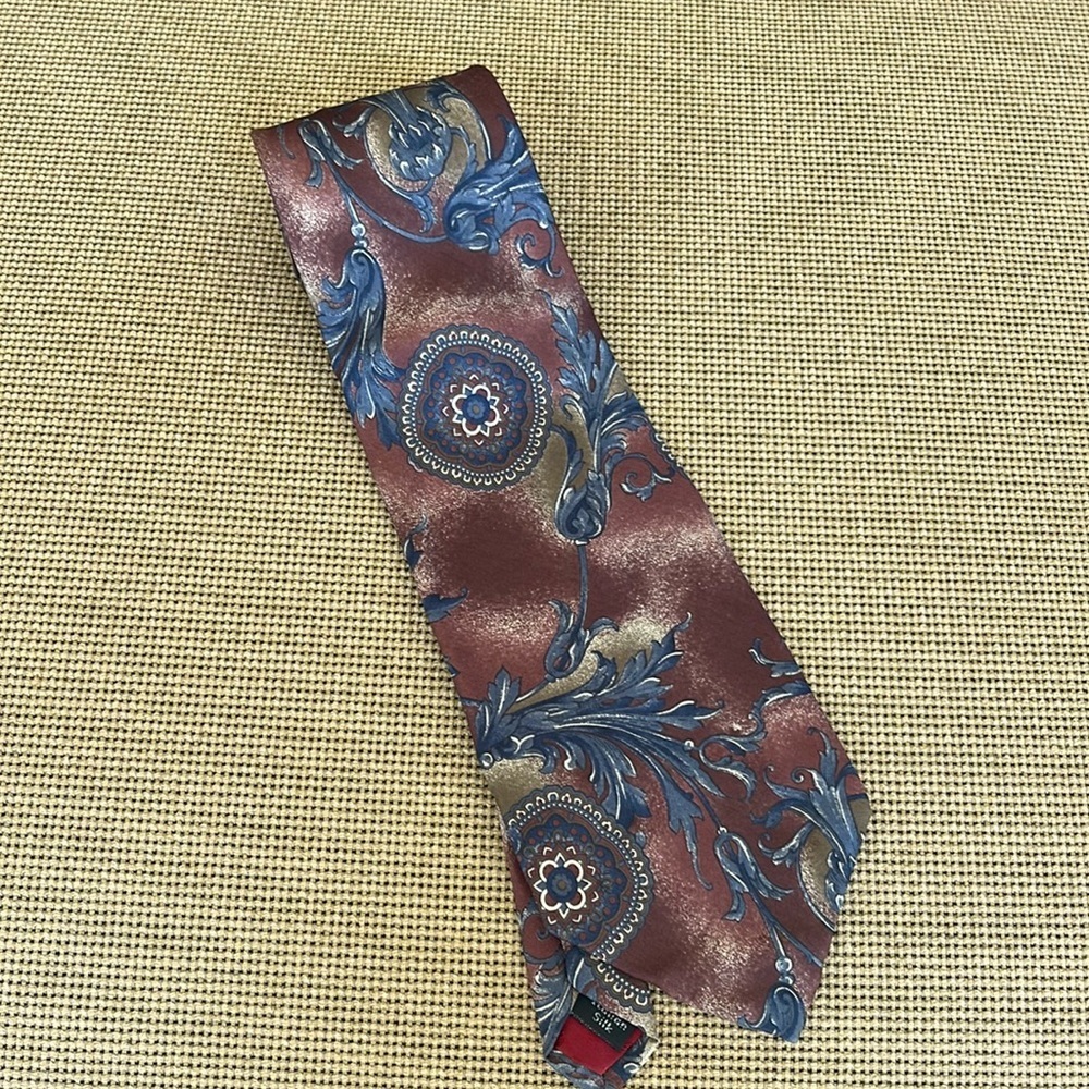 Vintage HALSTON Men's Print Tie - Picture 1 of 4